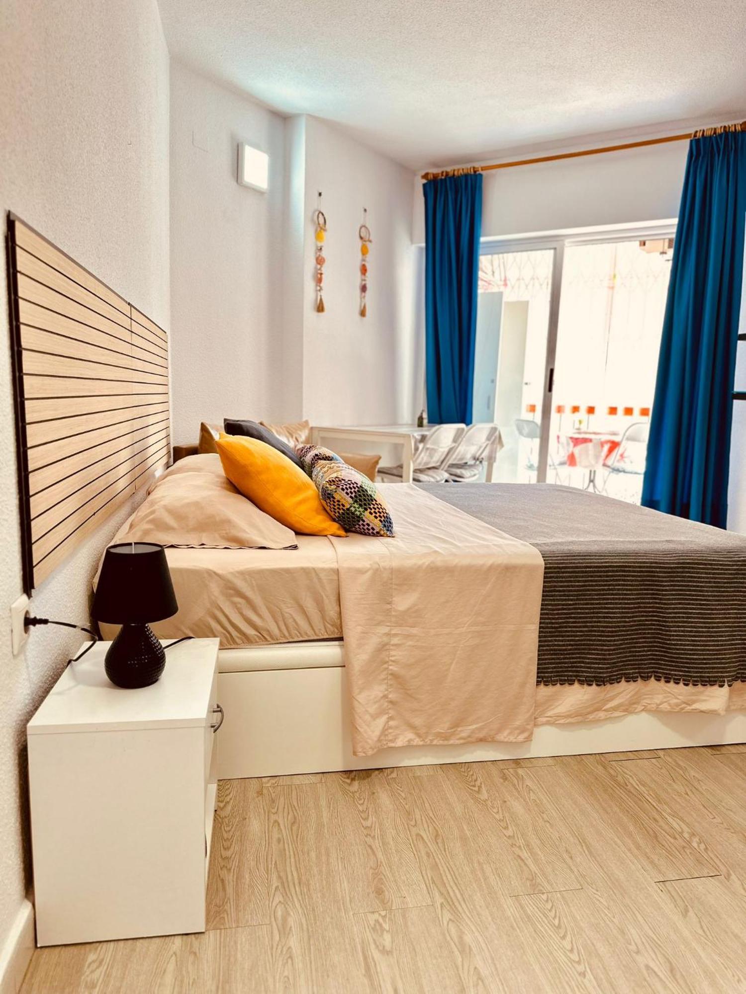 Studio Apartment Santana Habaneras - 18 At Beach With Garage, Pool And Lift Торевьиа Экстерьер фото